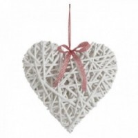 Large heart hanging in white lacquered wicker 50 x 50 cm