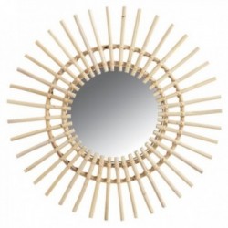 Sun peili luonnollisessa...