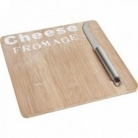 Bambu juustolokero veitsellä