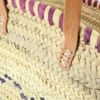 Cabas w palmie ze skórzanymi uchwytami