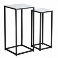 Biały drewniany salde i metal