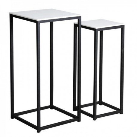 Biały drewniany salde i metal