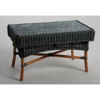 Zielony przyciemniany rattanowy stolik