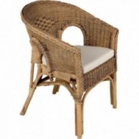 Armchair in rattan core with cushion