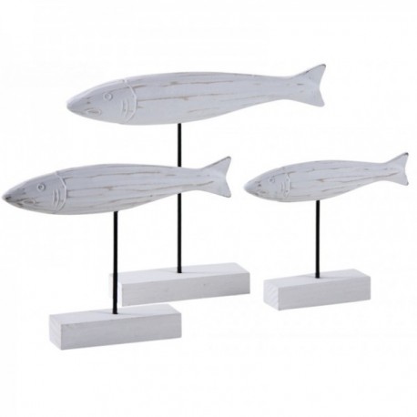 Escultura de pez en madera blanca sobre soporte de metal