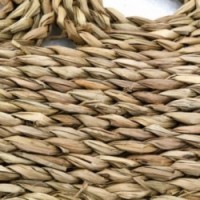 Okrągły dywanik w otwartym drewnianym pierścieniu Ø 120 cm