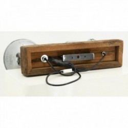 Seinävalo 2 Kierrätetty puu ja metallilamput