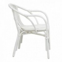 Sessel aus weiß lackiertem Rattan