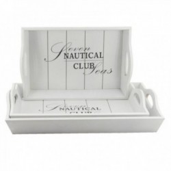 Valkoiset lakatut puiset...