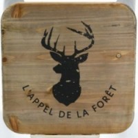Tabouret en métal noir assise en bois tête de cerf  "L'appel de la forêt"
