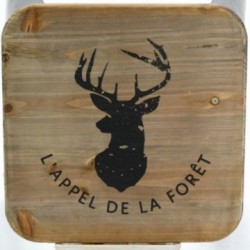 Sgabello in metallo nero con seduta in legno testa di cervo "Il richiamo della foresta"