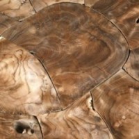 Mesa redonda de quebra-cabeça em madeira de teca com pés de raiz