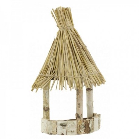 Montowany na ścianie żwir z sosną drewnianą brzozową i dachem słomy