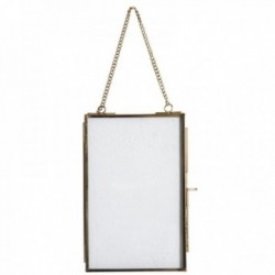 Mosiężna rama ściany