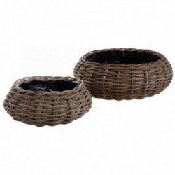 Seria 2 okrągłych garnków...