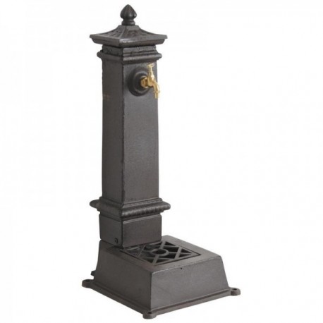 Valurauta puutarhan suihkulähde