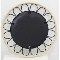 Okrągłe metalowe lustro i rattan w kształcie kwiatu