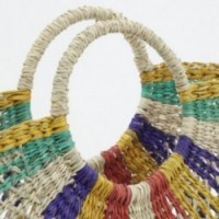 Sac à main en jonc multicolore demi-lune