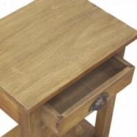 Mesa de cabeceira em madeira de mogno acabamento natural com uma gaveta