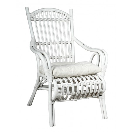 Lounge chair in white lacquered rattan with cushion