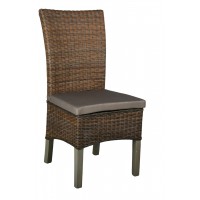 Sedia con stufa marrone con cuscino - stile rustico chic per sala da pranzo e interni eleganti