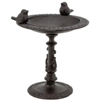 Haettu valuraudan lintuja