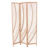 Näyttö 3 rottinkipaneelit männyn puurakenteessa