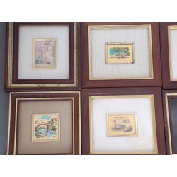 Veel van 12 kleine kunstchromolithografie tafels op goudblad