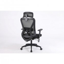 Silla negra negra de la oficina