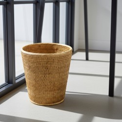 Cesto de lixo redondo em rattan natural