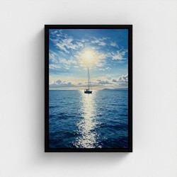 Impresión de pintura en lienzo Marino retrato barco velero en el mar azul brillante sol en el horizonte