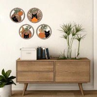 Set von 4 hölzernen runden Wandplatten Ø 22 cm mit Pflanzenschnitten und Regenbogenkatze, böhmische Wanddekoration