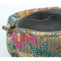 Set van 3 make-up kits katoenen bloemen en nylon cosmetische kit en praktische en lichte reizen