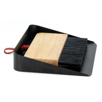 Cleaning set for stove and fireplace Robust metal pelle and brush for ash and soot