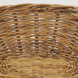 Round professional presentation basket in elegant brown poelet for business