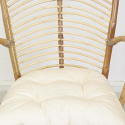 Naturalny fotel Rattan z wygodną poduszką do salonu, ogrodu, werandy i patio