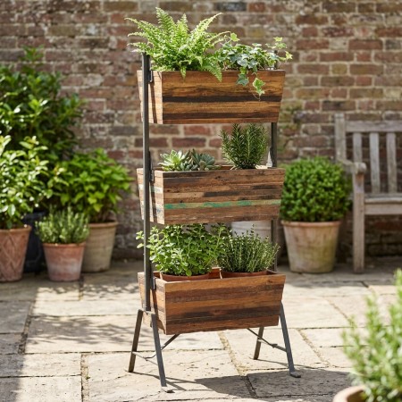 Estante de plantador 3 bandejas de metal y madera reciclada, soporte de planta Diseño robusto exterior exterior