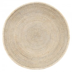 Round basket in white patinated rattan floor | Charming fruit cup and chic table center