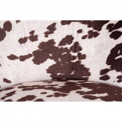 Fauteuilsontwerp imitatie koeienhuid bruin en beige koe - Comfortabel zitten en witte rustieke chique stijl