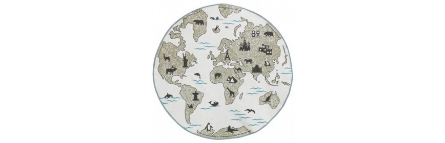 Seinäasennetut puiset koriste-esineet tai sisustus kotitekoinen