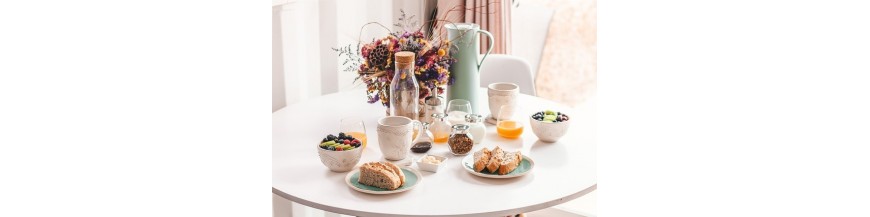 Keittiö ja pöytä taide