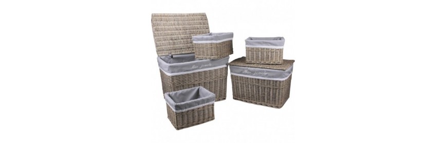 Wicker storage boxes and trunks