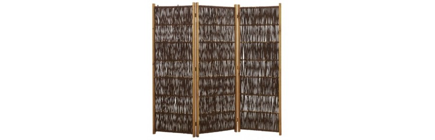 Wooden and bamboo screens